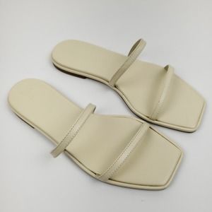 Aeyde Maggie Nappa Leather Flat Cream Strap Preppy Sandals Size 7.5 / 8